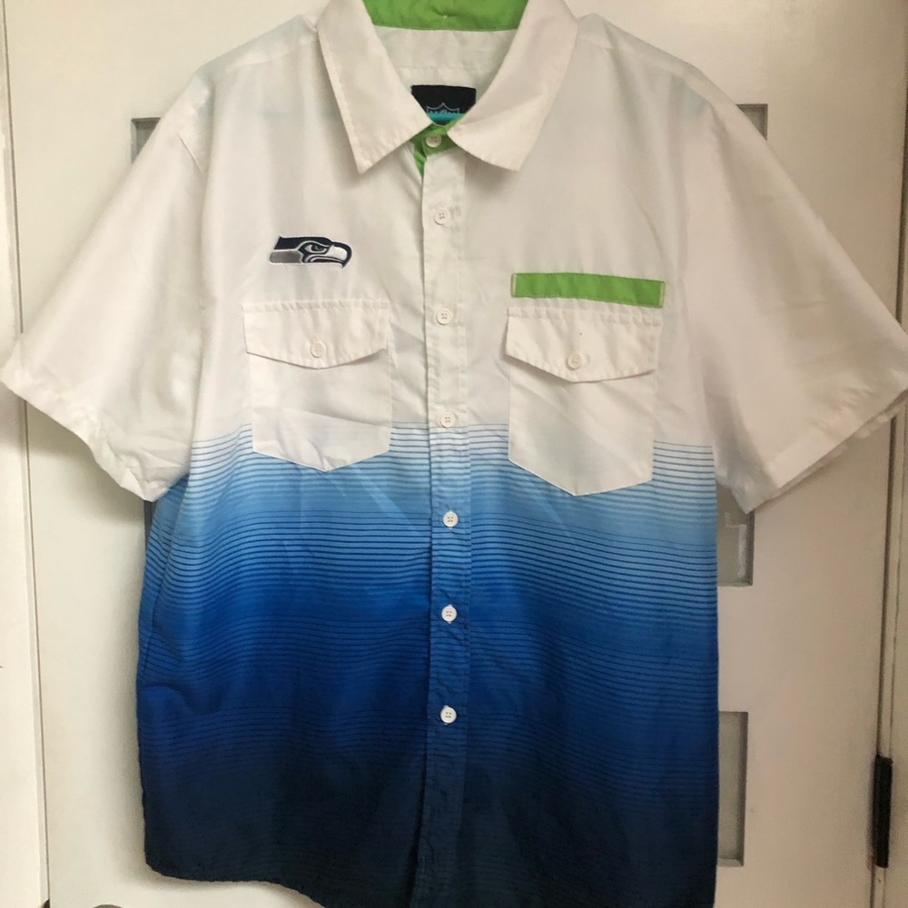 NFL Seahawks Blue Green & White Casual Button Down Shirt in EUC